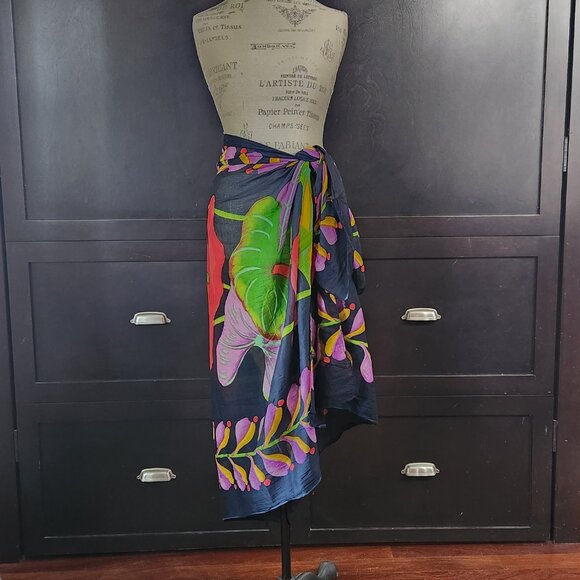 Colorful Tropical Flowers Sarong/Shawl/Wrap - Picture 1 of 6